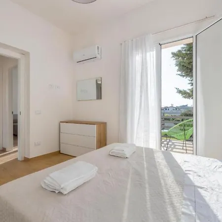 ヴィラ Francesca *